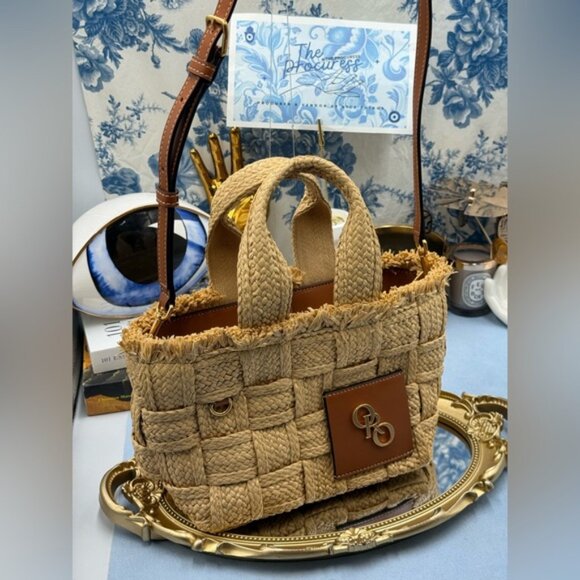 🆕 OROTON 🧿 NWOT Calypso Small Woven Straw Crossbody Tote, Natural & Saddle - Picture 2 of 16